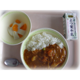 6月30日（金）チキンヨーグルトカレー　杏仁豆腐