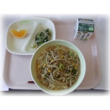 １０月６日（木）　坦坦麺　磯和え　オレンジ