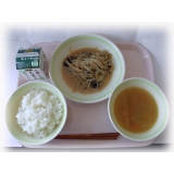 ９月１４日　麻婆もやし　根菜スープ