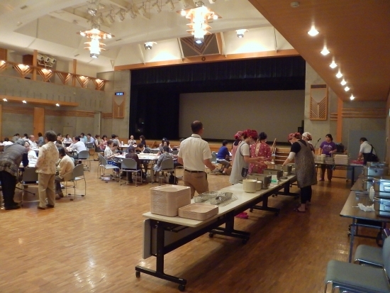 給食の町民試食会（平成28年８月５日）