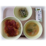 6月5日（金）　ソースカツ丼　磯和え　塩ちゃんこスープ