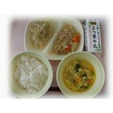 5月25日（火）　キャベツのマヨ炒め　春雨サラダ　ふわふわスープ