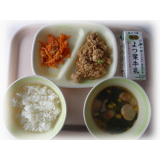 3月13日（月）　 麻婆豆腐　にんじんしりしり　中華コーンスープ