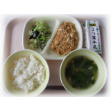 5月16日（火）麻婆豆腐　キャベツとのりのナムル　小松菜とベーコンのスープ