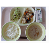 10月2日（月）　豆腐の中華煮　キャベツの塩昆布和え　しらたきスープ