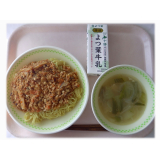 2月29日（木）　ジャージャー麺　トックスープ