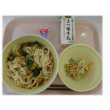 9月26日（木）　カレーうどん　和風枝豆サラダ　プロセスチーズ