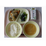 10月7日（月）　八宝菜　酢の物　えのきのみそ汁