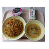10月10日（木）　焼きそば　サンラータン　ヨーグルト