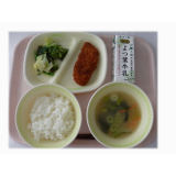 2月17日（月）　白身魚のフライ　チョレギサラダ　野菜たっぷりみそ汁