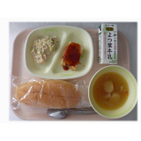 3月5日（水）　ツナサンド　高野豆腐入りミートローフ　洋ふスープ