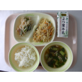 3月11日（火）　ビーフン炒め　ナムル　チンゲン菜のスープ