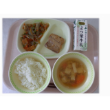 5月19日（月）　さばのみそ煮　五目きんぴら　吉野汁