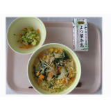 7月3日（木）　みそバターコーンラーメン　野菜の甘酢和え