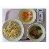 7月4日（金）　ちらし寿司　七夕そうめん汁　七夕デザート
