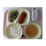 9月29日（月）　白身魚のフライ　あっちゃん特製バターしょうゆ炒め　にこちゃんスープ