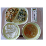 5月1日（金）　炒り豆腐　もやしのナムル　春雨スープ