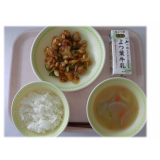 5月7日（木）　鶏肉と大豆の甘辛炒め　根菜みそ汁