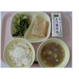 7月27日（月）　黒ごまつくね　おひたし　もずくのみそ汁